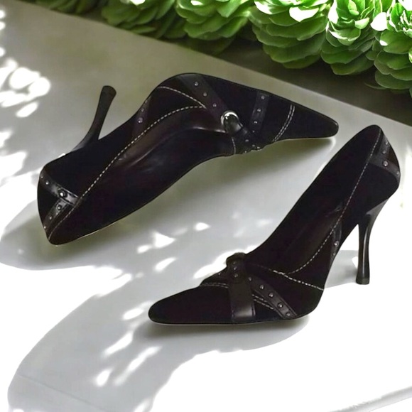 Mia Black Suede Pointy Toe Heel - Picture 9 of 16